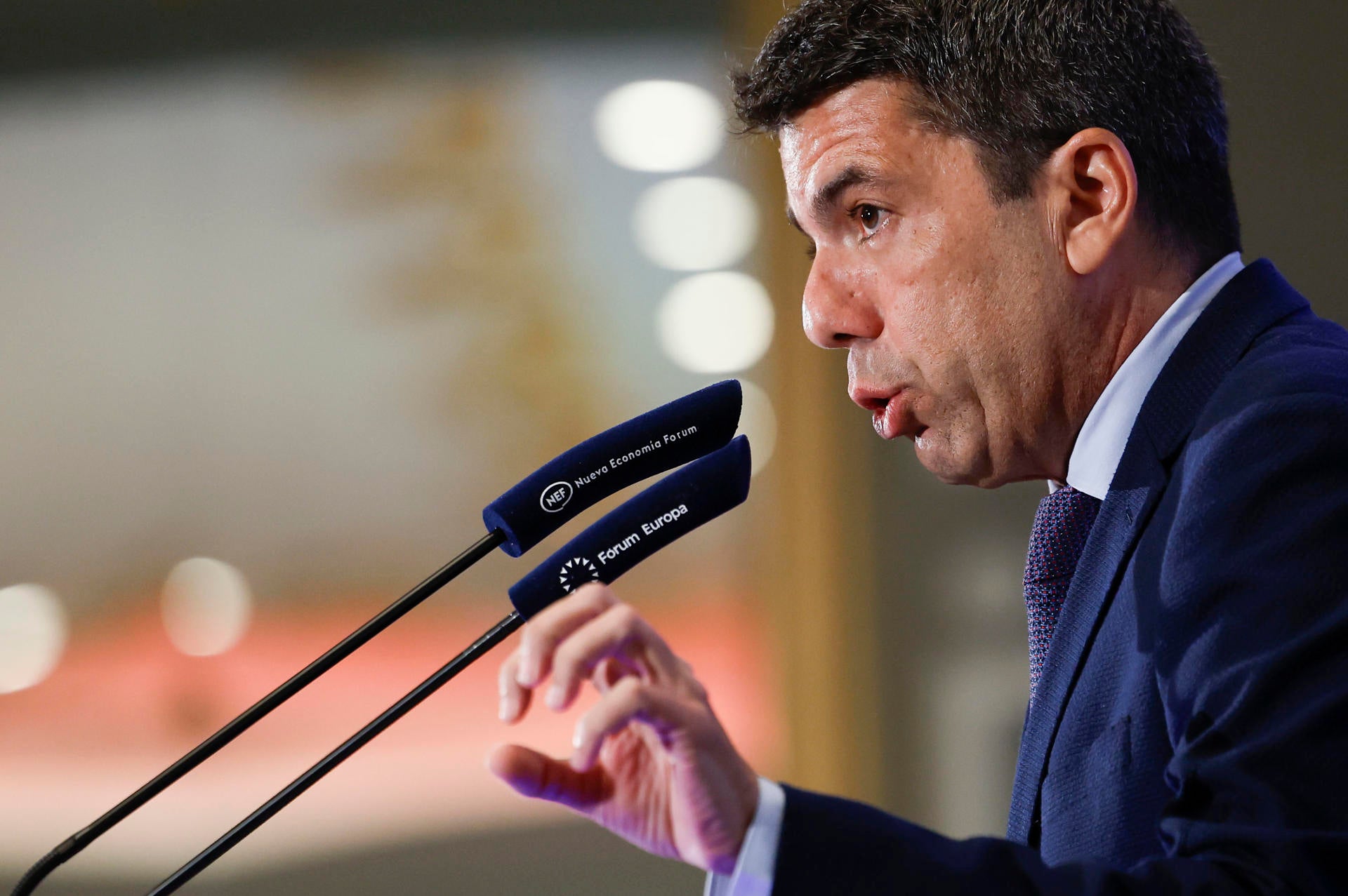 Toni Bolaño, en la tertulia con Carlos Alsina, sobre Carlos Mazón: "Es un cadáver político" Toni Bolaño, en la tertulia con Carlos Alsina, sobre Carlos Mazón: "Es un cadáver político"