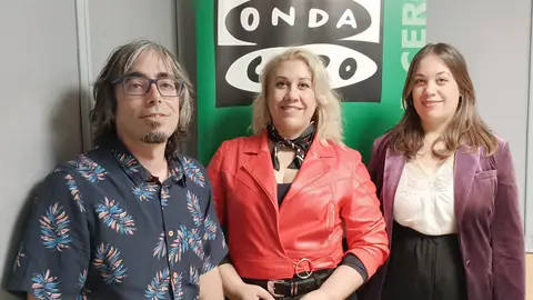 La banda alcalaína Contrabandeando estrena mañana "Amor" César Gallego, Elvira Padrino y Aurora Padrino