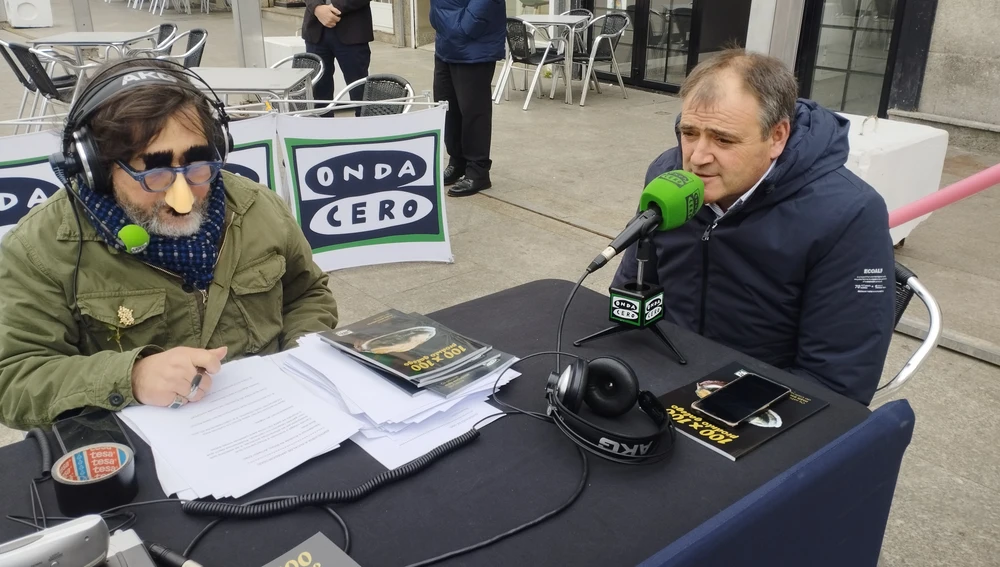 Amador Díaz, alcalde de Xinzo de Limia con Paco Sarria Amador Díaz, alcalde de Xinzo de Limia con Paco Sarria