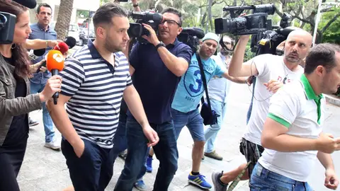 Acude al juzgado a firmar el condenado de 'La Manada' Jose Angel Prenda