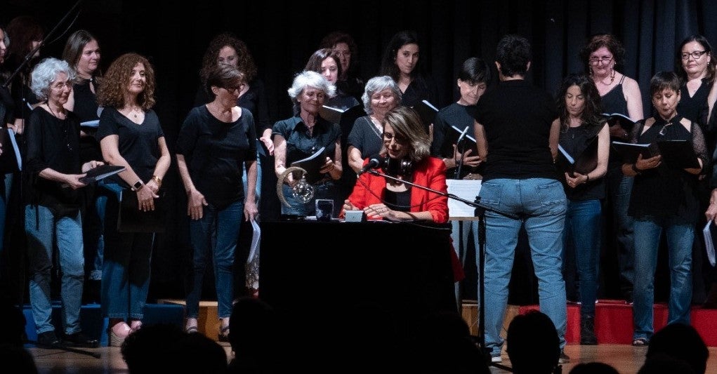 El grupo artístico 'Alquimia' llega a la Vila Joiosa con 'Onda de mujer' El grupo artístico 'Alquimia' llega a la Vila Joiosa con 'Onda de mujer'
