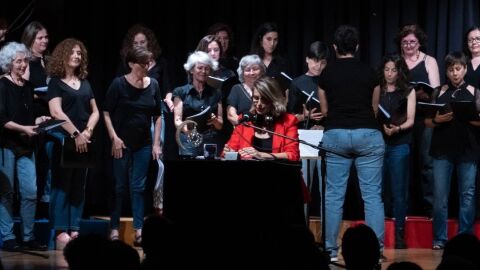 Alquimia presenta en la Vila Joiosa 'Ondas de mujer'