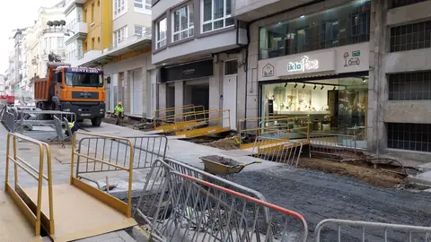 Obras en la calle Bolaño Rivadeneira onda cero