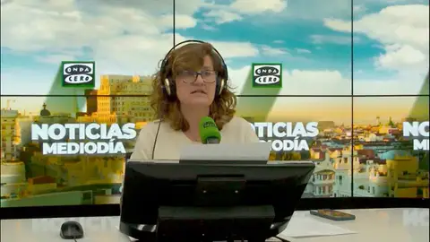 Elena Gijón: "Con dinero público, suyo y mío aquí se paga de todo" Elena Gijón: "Con dinero público, suyo y mío aquí se paga de todo"