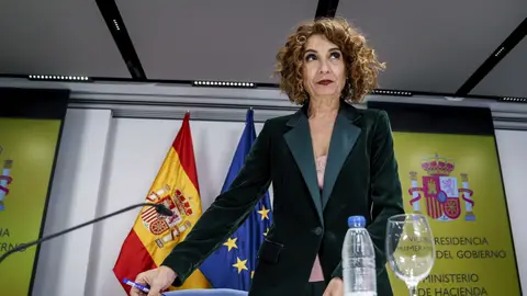 María Jesus Montero en la rueda de prensa posterior al CPFF María Jesus Montero en la rueda de prensa posterior al CPFF