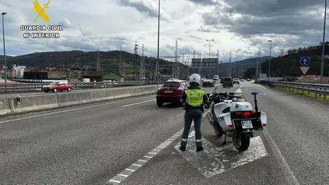 Detectado a 192 kilómetros por hora en un tramo de 80 en el Corredor del Nalón Detectado a 192 kilómetros por hora en un tramo de 80 en el Corredor del Nalón