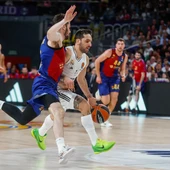 El Real Madrid alarga la crisis del Barcelona El Real Madrid alarga la crisis del Barcelona