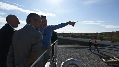 El MITECO, Promedio y la CHG suscriben un Protocolo General de Actuación para la gestión de infraestructuras hidráulicas en Badajoz El MITECO, Promedio y la CHG suscriben un Protocolo General de Actuación para la gestión de infraestructuras hidráulicas en Badajoz