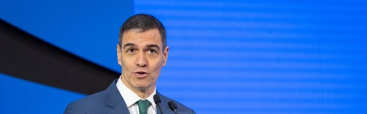 ¿Considera urgente que Sánchez comparezca para explicar la posición española sobre la nueva situación en Ucrania?