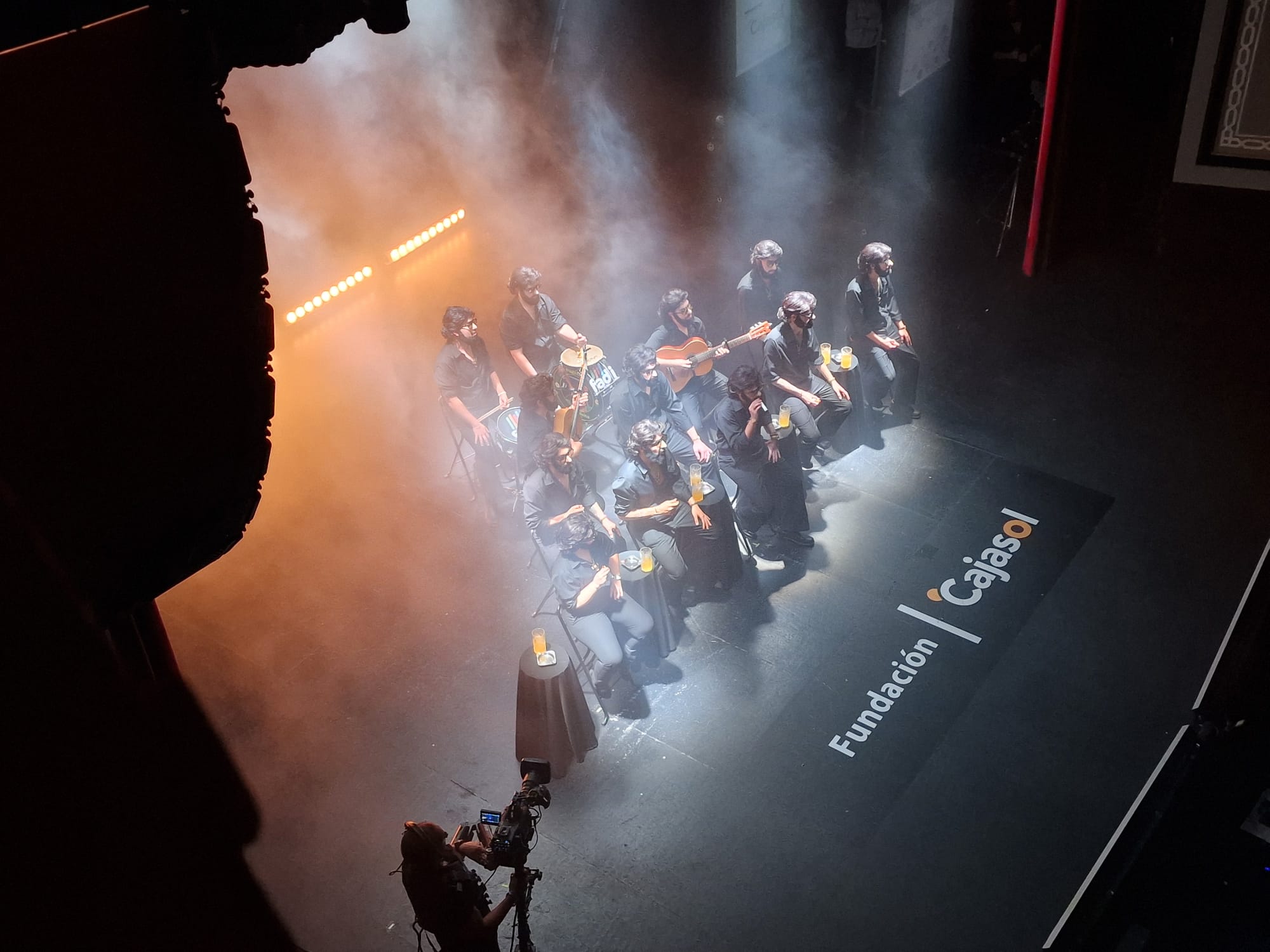 Final COAC 2025: chirigota 'Comparsa: Los calaíta (fuimos a por tabaco) una chirigota de toda la vida' Final COAC 2025: chirigota 'Comparsa: Los calaíta (fuimos a por tabaco) una chirigota de toda la vida'