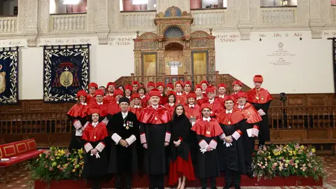 Felipe VI, investido doctor Honoris Causa por la Universidad de Alcalá Imagen de la investidura como Doctor Honoris Causa del Rey Felipe VI por la Universidad de Alcalá