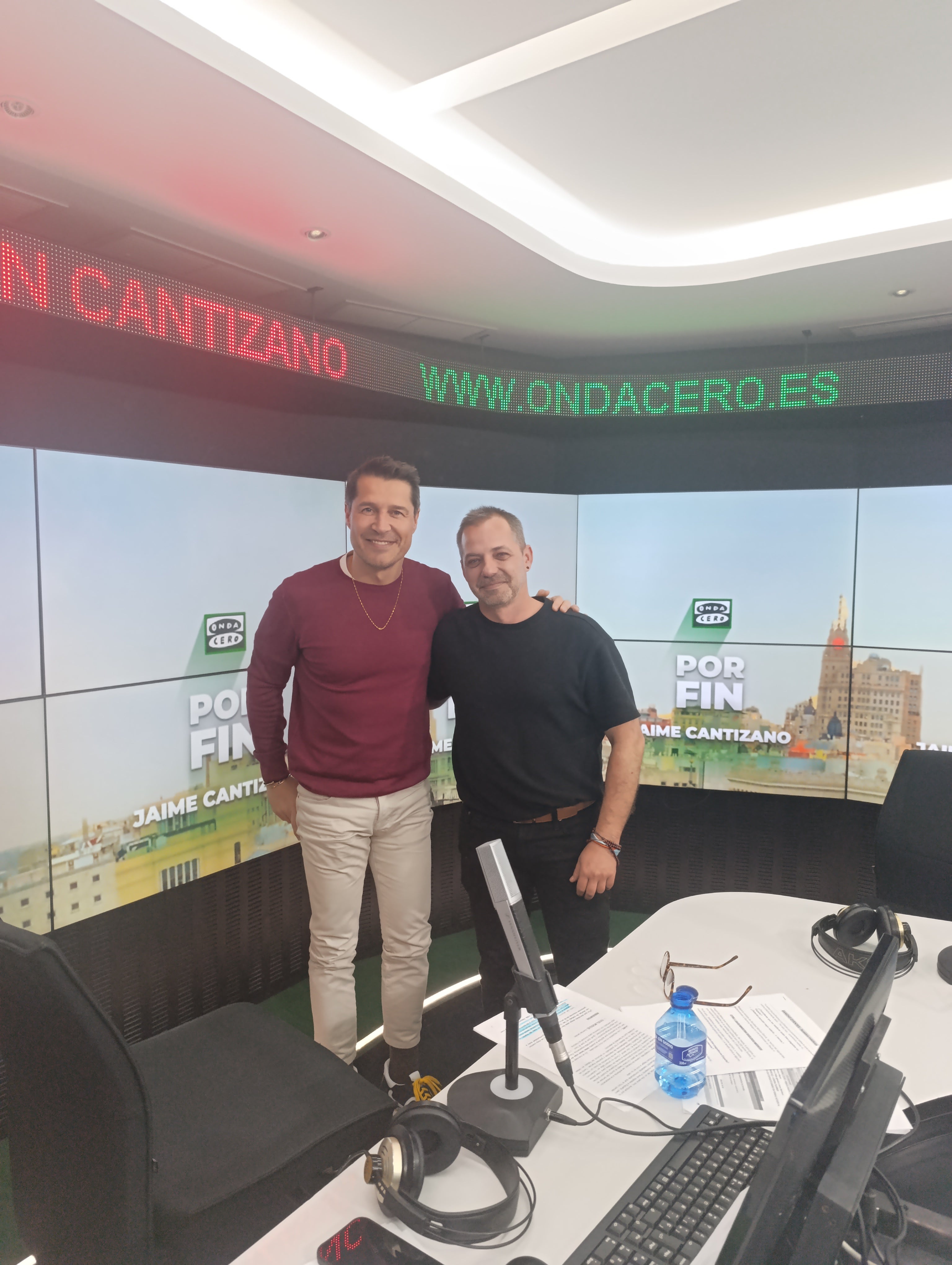 Pavel Moriche, el artesano al que la madera le cambió la vida: "Busco almas bonitas a las que darles una oportunidad" Pavel Moriche, el artesano al que la madera le cambió la vida: "Busco almas bonitas a las que darles una oportunidad"