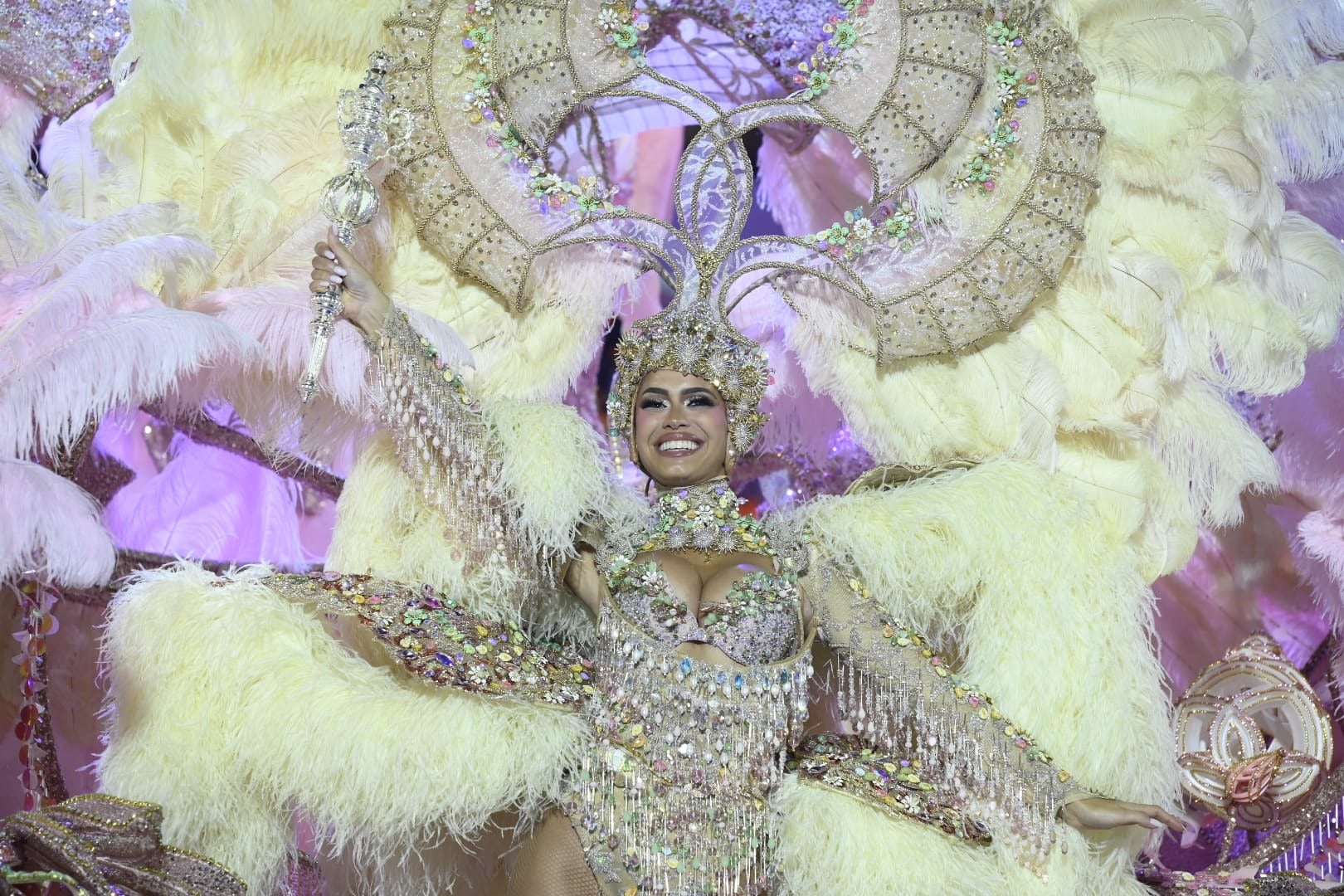 Así es la nueva Reina del Carnaval de Las Palmas de Gran Canaria Así es la nueva Reina del Carnaval de Las Palmas de Gran Canaria