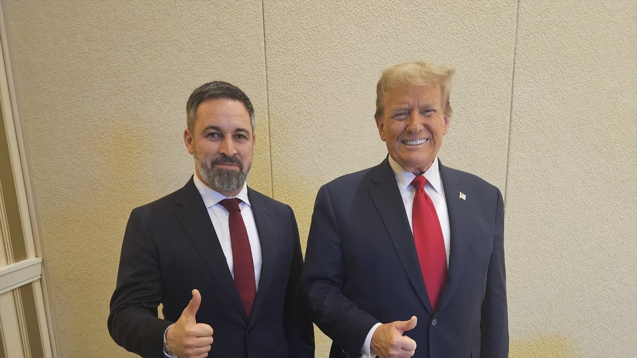 Abascal respalda a Trump tras su tenso encuentro con Zelenski y carga contra Sánchez, Feijóo y la UE | Onda Cero Radio