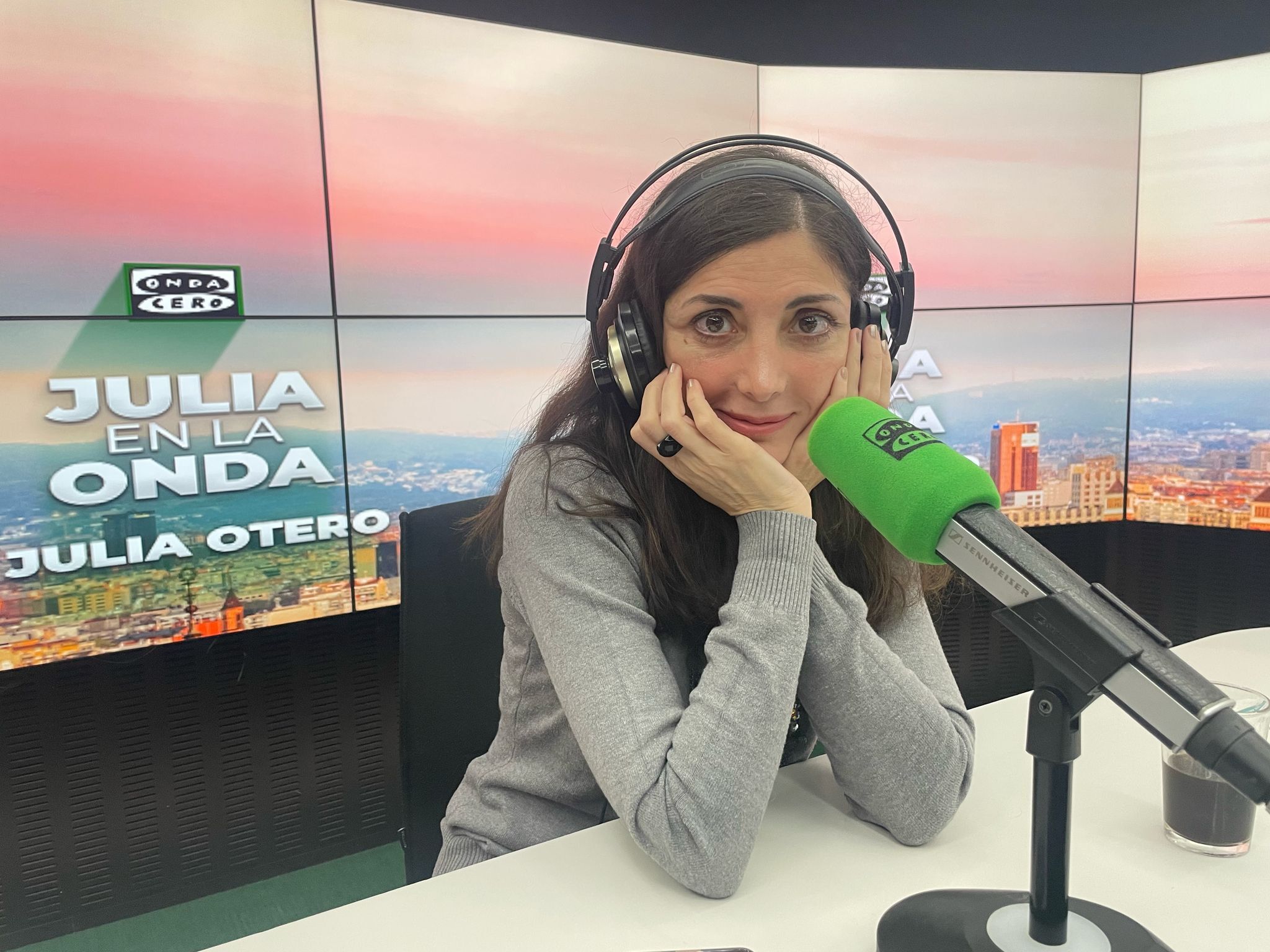 Julia en la onda