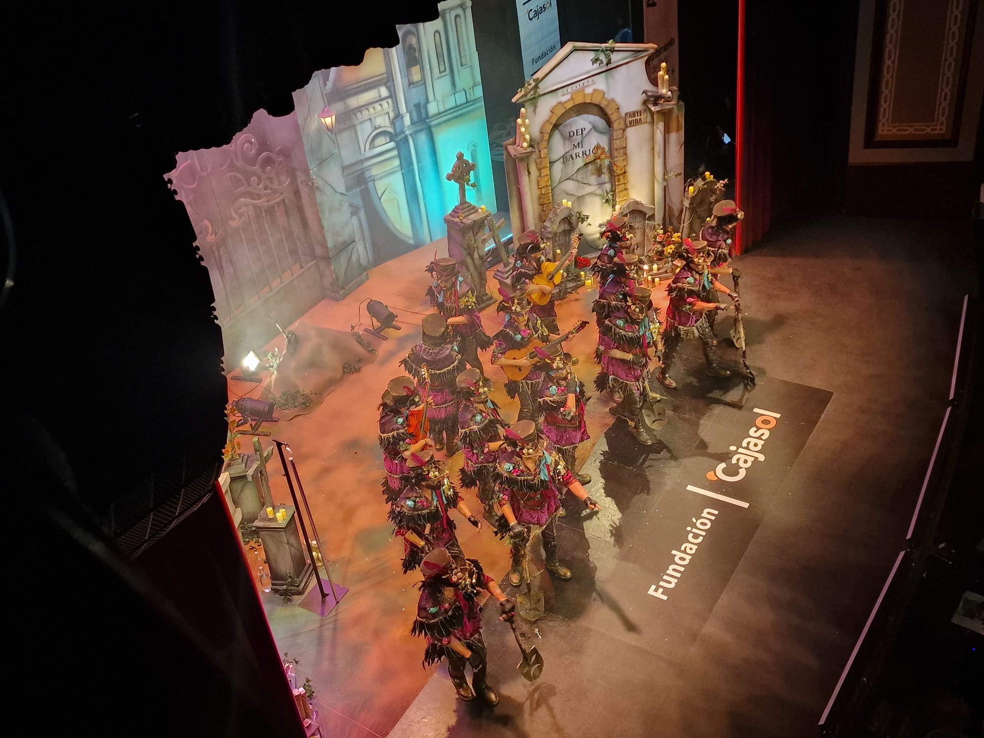 Final COAC 2025: comparsa 'El cementerio' Final COAC 2025: comparsa 'El cementerio'