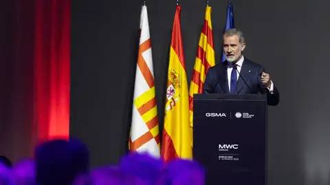 El rey Felipe VI preside la tradicional cena de bienvenida al MWC 2025 El rey Felipe VI preside la tradicional cena de bienvenida al MWC 2025