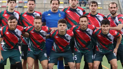 Una de las alineaciones del cuadro afincado en Paracuellos de Jarama Una de las alineaciones del cuadro afincado en Paracuellos de Jarama