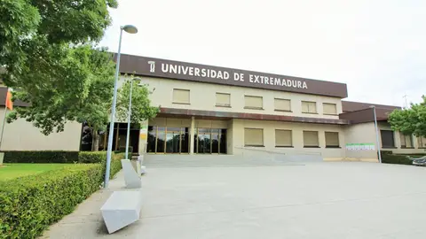 El PSOE denuncia la falta de apoyo del gobierno de Guardiola a la investigación El PSOE denuncia la falta de apoyo del gobierno de Guardiola a la investigación