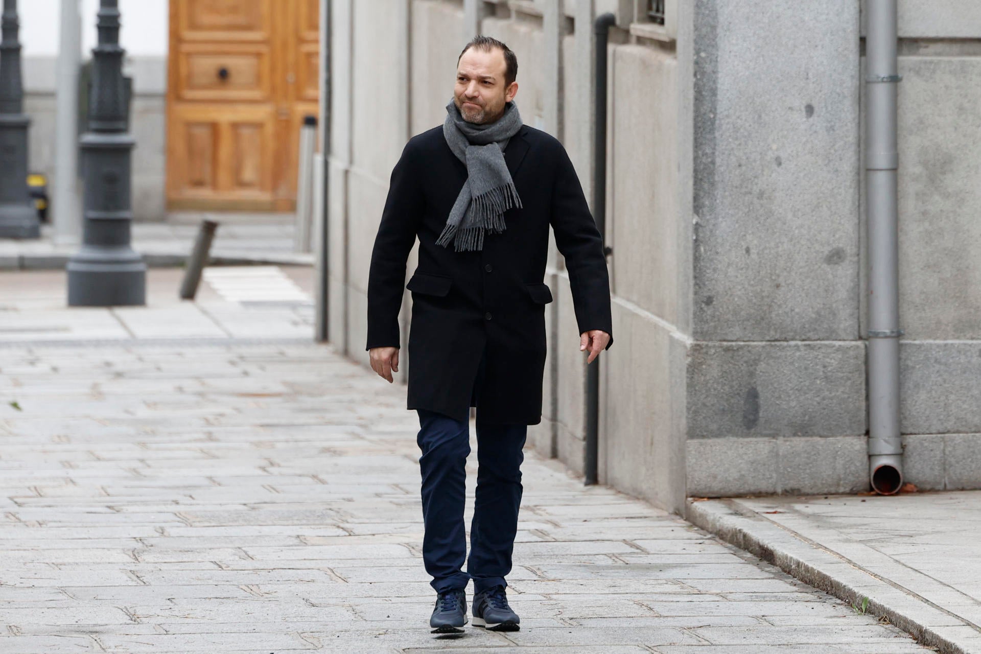 El hijo de Ábalos se desvincula del caso Koldo y niega cualquier participación: "No tengo nada que ver con este mundo" El hijo de Ábalos se desvincula del caso Koldo y niega cualquier participación: "No tengo nada que ver con este mundo"