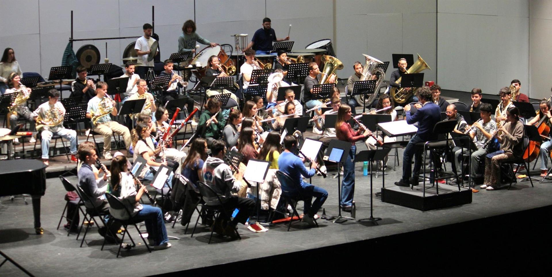 La Diputación de Badajoz repartirá 374.999 euros entre 75 localidades con escuelas municipales de música La Diputación de Badajoz repartirá 374.999 euros entre 75 localidades con escuelas municipales de música