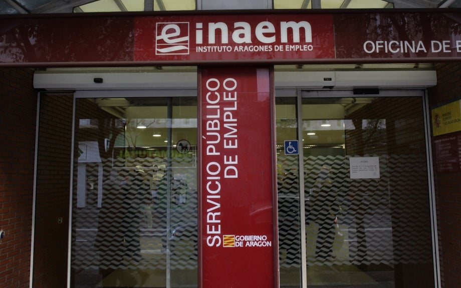 El paro baja en Aragón en 143 personas en febrero El paro baja en Aragón en 143 personas en febrero