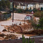El barranco de Ojos de Garza, el Telde (Gran Canaria), desbordado por las lluvias. 