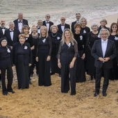 Coral Polifónica l'Alfàs Canta con su director artístico José A. Rubio. Coral Polifónica l'Alfàs Canta con su director artístico José A. Rubio.