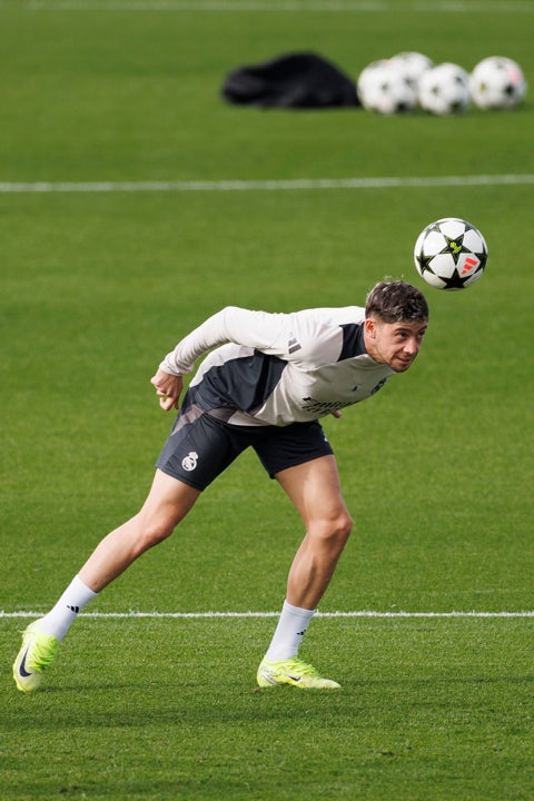 Valverde regresa a la convocatoria para el derbi de Champions Valverde regresa a la convocatoria para el derbi de Champions