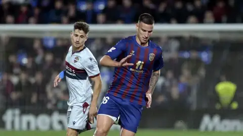 Barzic, en el duelo ante el Levante. Barzic, en el duelo ante el Levante.