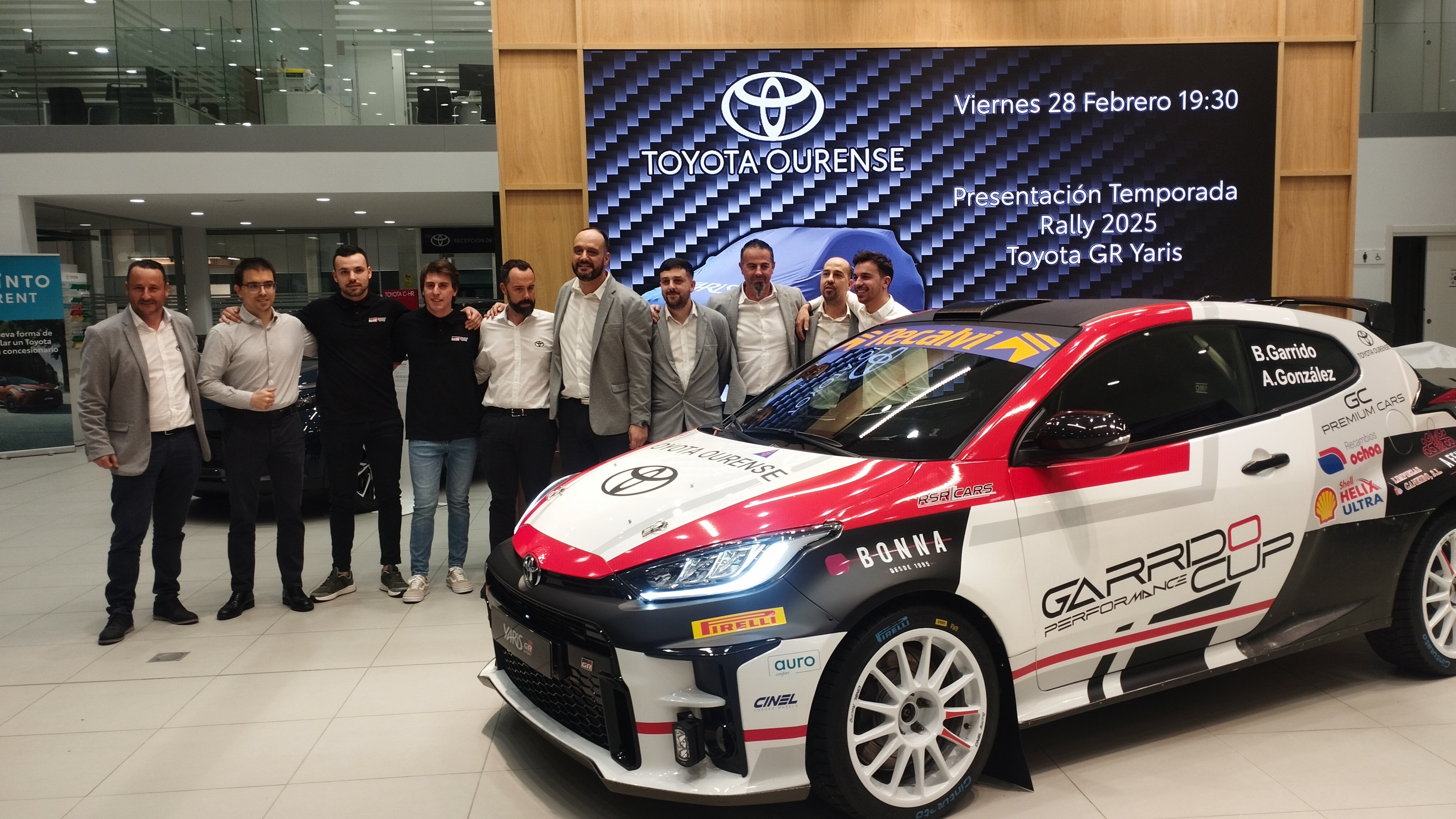 Presentación equipo "GarridoCup Performance" en Toyota Ourense Presentación equipo "GarridoCup Performance" en Toyota Ourense