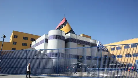 Centro de Internamiento de Extranjeros de Aluche Centro de Internamiento de Extranjeros de Aluche