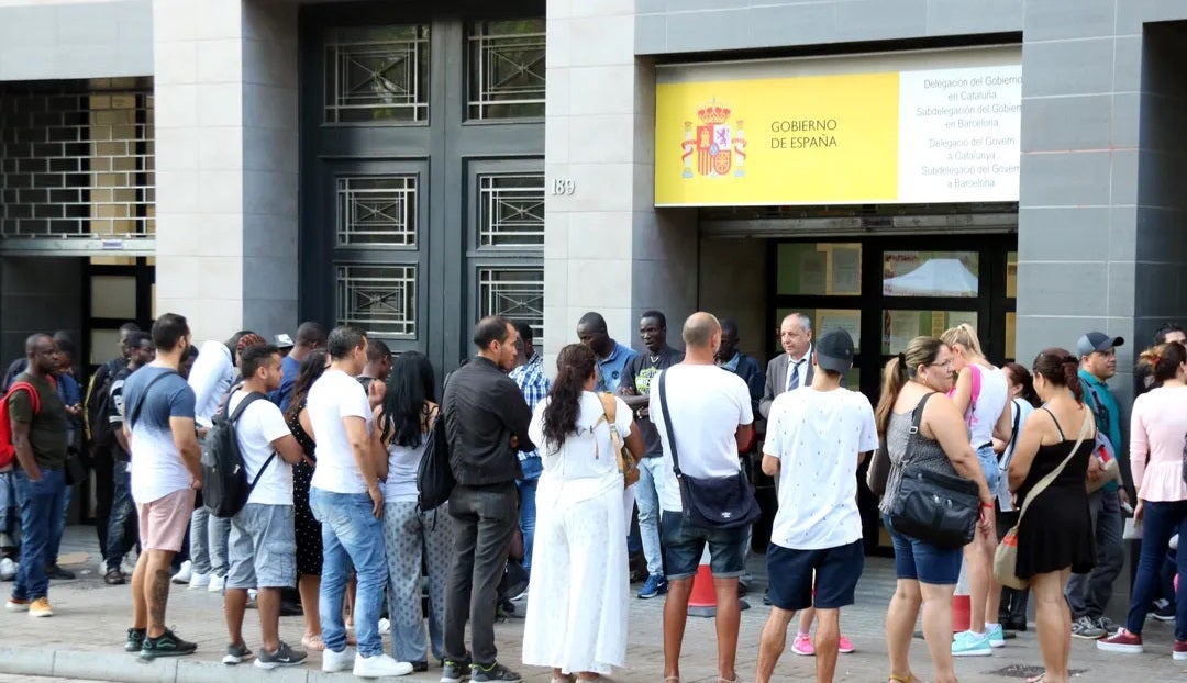 Experts qüestionen l’encaix constitucional de la delegació de competències en immigració Experts qüestionen l’encaix constitucional de la delegació de competències en immigració