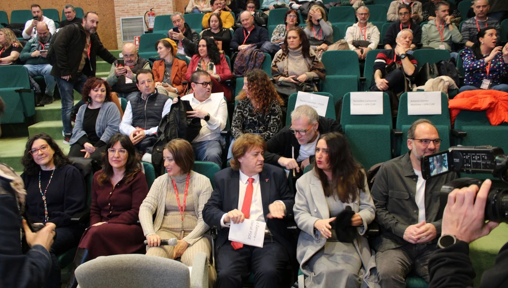 Autoridades y representantes sindicales en el Congreso de UGT Ciudad Real Autoridades y representantes sindicales en el Congreso de UGT Ciudad Real