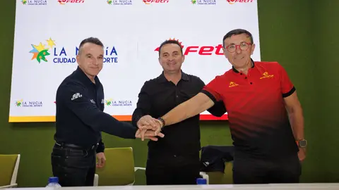 La Nucía renueva su colaboración con la selección Española de Triatlón La Nucía renueva su colaboración con la selección Española de Triatlón