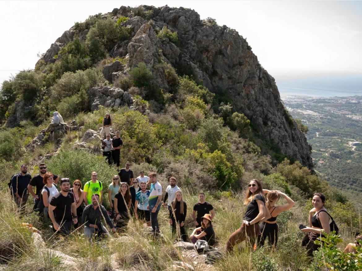 Aventureros de Marbella: Un grupo que organiza rutas de senderismo en nuestro entorno natural Aventureros de Marbella: Un grupo que organiza rutas de senderismo en nuestro entorno natural