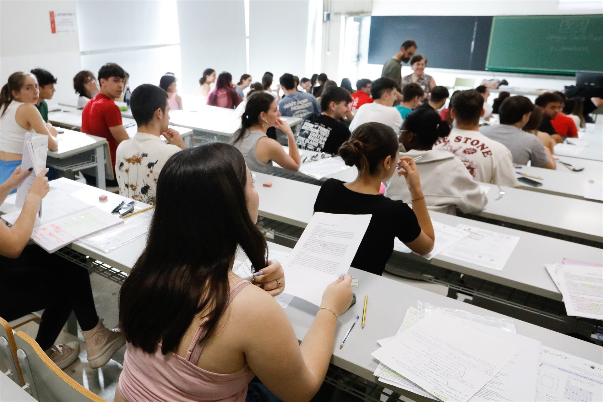 Becas MEC 2025-2026: novedades, requisitos, cuantías y plazos para solicitar las ayudas Becas MEC 2025-2026: novedades, requisitos, cuantías y plazos para solicitar las ayudas