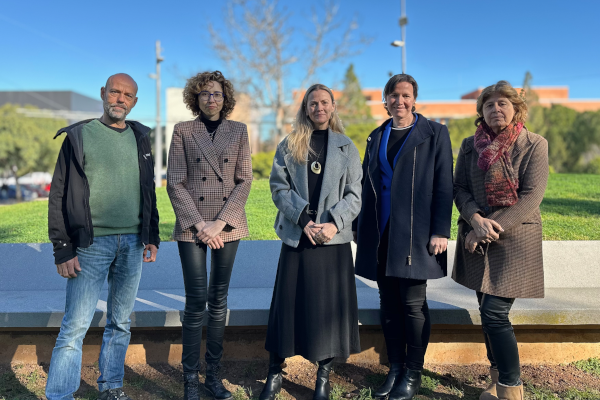 L'UJI promou una millor atenció social per als adults majors i els seus cuidadors des d'una perspectiva europea L'UJI promou una millor atenció social per als adults majors i els seus cuidadors des d'una perspectiva europea