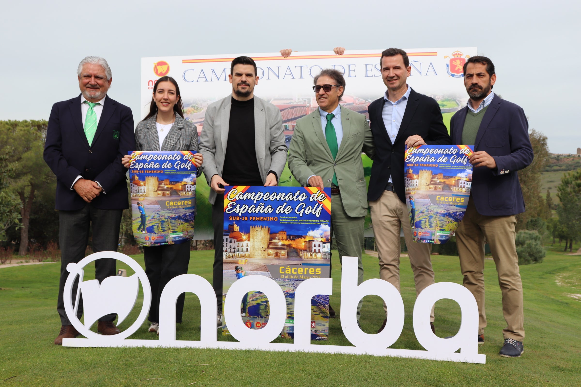 Extremadura reúne a un centenar de jóvenes golfistas en el Campeonato de España Femenino Sub-18 de Golf en Cáceres Extremadura reúne a un centenar de jóvenes golfistas en el Campeonato de España Femenino Sub-18 de Golf en Cáceres