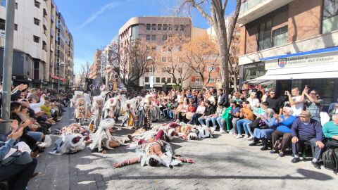 Desfile de un Domingo de Piñata en Ciudad Real Desfile de un Domingo de Piñata en Ciudad Real