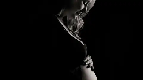 Mujer embarazada Mujer embarazada