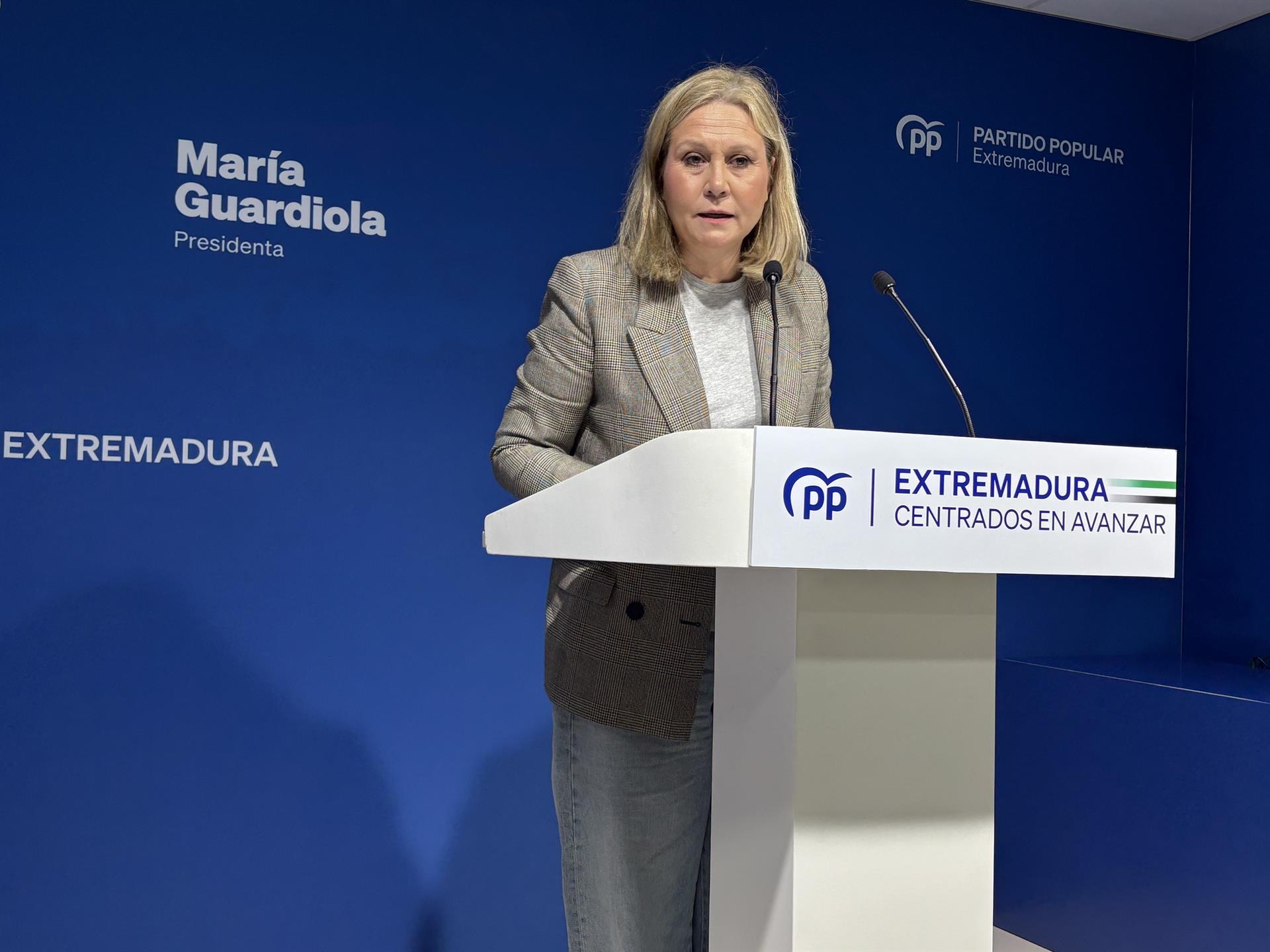 El PP acusa al PSOE de Extremadura de romper el Pacto de Estado contra la Violencia de Género al "politizar" el 8M El PP acusa al PSOE de Extremadura de romper el Pacto de Estado contra la Violencia de Género al "politizar" el 8M