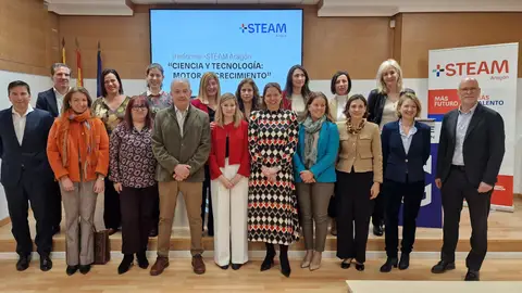 Marzo, Sasot, Esther Borao (ITA) y representantes de socios de la Alianza +STEAM Marzo, Sasot, Esther Borao (ITA) y representantes de socios de la Alianza +STEAM