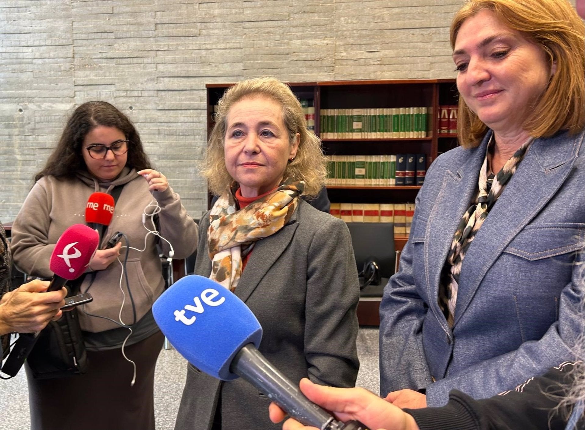 La Junta cree insostenible para la educación extremeña la subida salarial por la que los docentes anuncian protestas La Junta cree insostenible para la educación extremeña la subida salarial por la que los docentes anuncian protestas