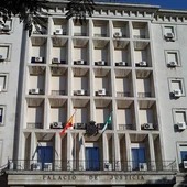 Imagen de archivo del Palacio de Justicia de Sevilla. Imagen de archivo del Palacio de Justicia de Sevilla.