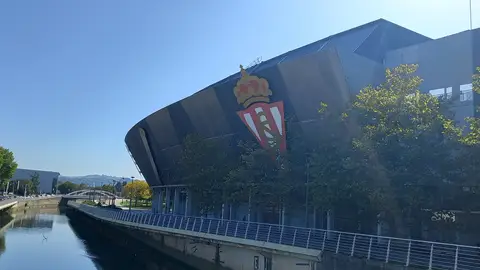 El Molinón El Molinón