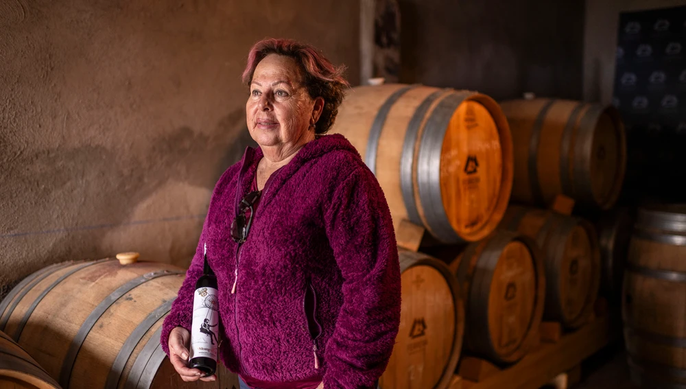 Carmen Gloria Ferrera, de Bodegas Ferrera, representa una tradición de mujeres viticultoras de varias generaciones en su familia. Carmen Gloria Ferrera, de Bodegas Ferrera, representa una tradición de mujeres viticultoras de varias generaciones en su familia.