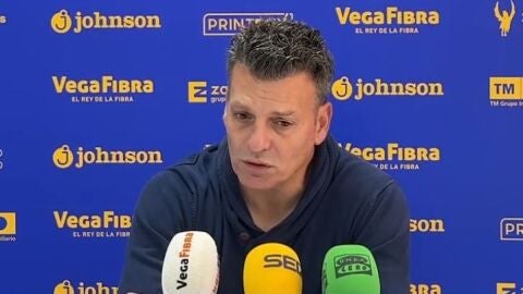 Pato, entrenador del equipo oriolano, habla del potencial del Xerez CD y de c&oacute;mo va a afrontar su equipo el partido del domingo a las 18:30 horas