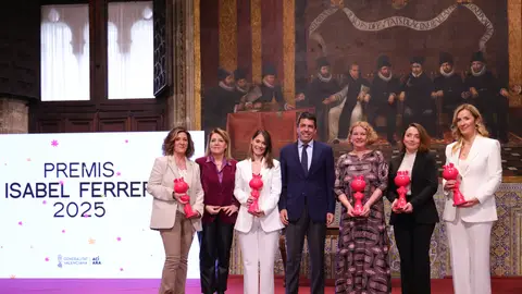 El president Carlos Mazón ha presidido el acto de entrega de Premios Isabel Ferrer El president Carlos Mazón ha presidido el acto de entrega de Premios Isabel Ferrer