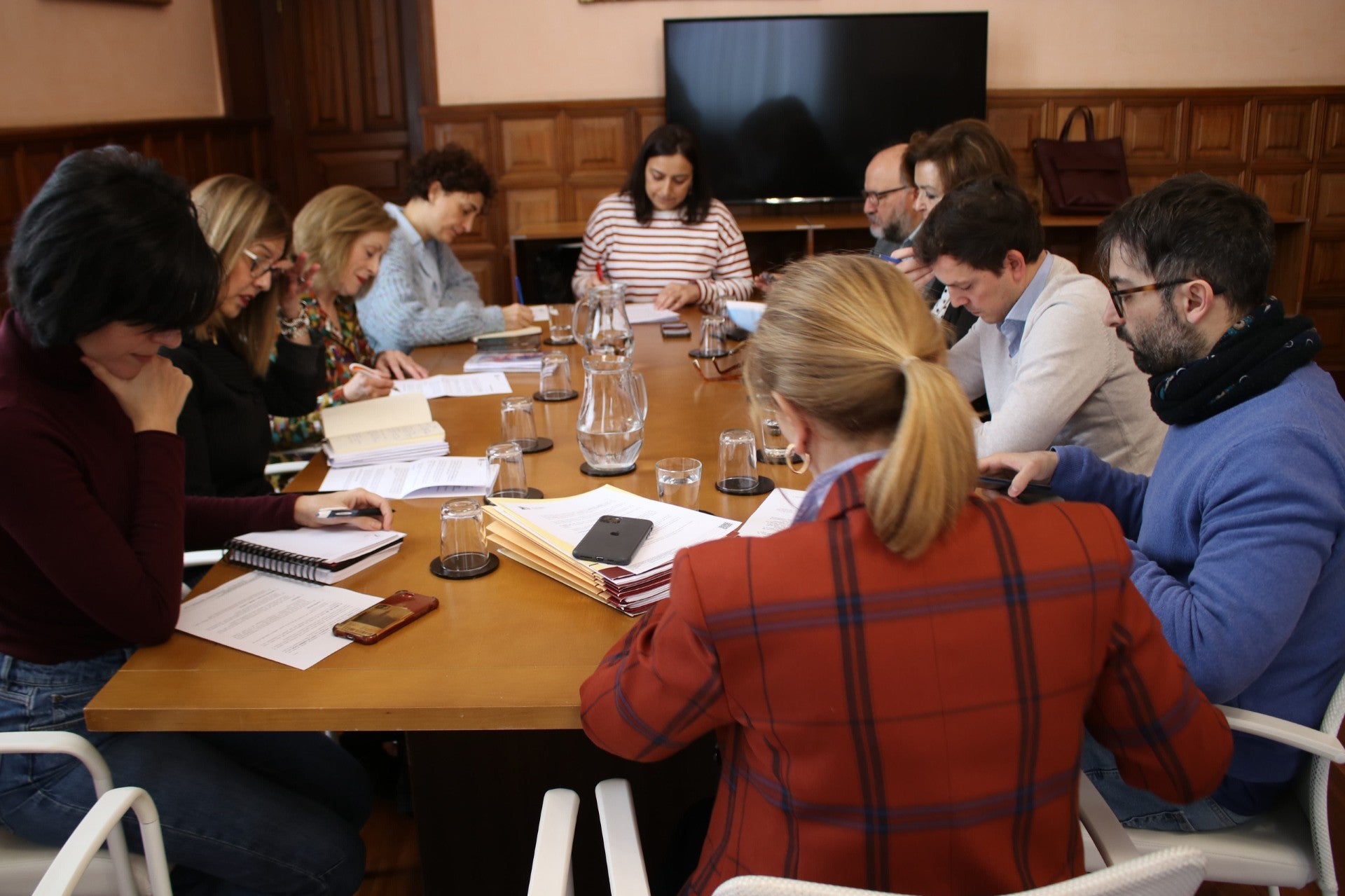 La JGL adjudica a Benito Urban S.L.U el contrato para la adquisición e instalación de una red de aparcamientos seguros de bicicletas La JGL adjudica a Benito Urban S.L.U el contrato para la adquisición e instalación de una red de aparcamientos seguros de bicicletas